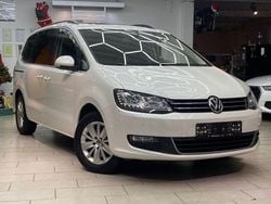 Weiß Gebraucht 2013 VW Sharan Comfortline Van / Kleinbus | 17.700 € (Fairer Preis)
