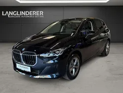 Black sapphire metallic Gebraucht 2024 BMW 223 Active Tourer Van / Kleinbus | 36.900 € (Superpreis)
