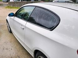 Weiß Gebraucht 2008 BMW 118 Coupé Coupé | 1.700 €