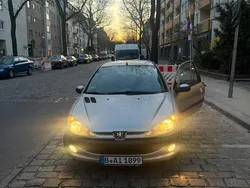 Silber Gebraucht 2004 Peugeot 206 Coupé | 2.200 € (Etwas zu teuer)
