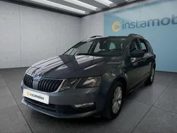 Grau Gebraucht 2020 Skoda Octavia Kombi | 17.949 € (Guter Preis)