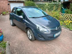 Grau Gebraucht 2014 Opel Corsa Kleinwagen | 3.100 € (Guter Preis)