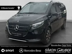Schwarz Gebraucht 2024 Mercedes V300 Van / Kleinbus | 77.950 € (Fairer Preis)