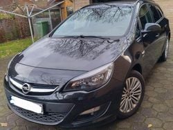 Schwarz Gebraucht 2014 Opel Astra Active Kombi | 4.999 € (Guter Preis)
