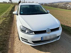 Weiß Gebraucht 2015 VW Golf VII LOUNGE Kombi | 7.999 € (Guter Preis)