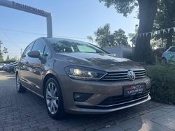 Gold Gebraucht 2015 VW Golf Sportsvan Van / Kleinbus | 9.299 € (Fairer Preis)