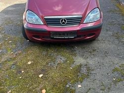 Rot Gebraucht 2003 Mercedes A140 Kleinwagen | 349 €