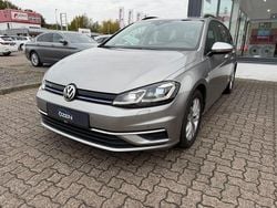 Silber Gebraucht 2020 VW Golf VIII Comfortline Limousine | 16.990 € (Fairer Preis)