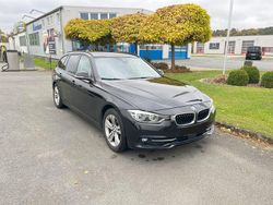 Schwarz Gebraucht 2018 BMW 320 Sport Line Kombi | 16.490 € (Fairer Preis)
