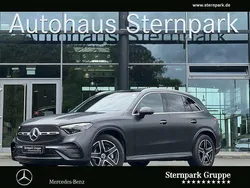 Grau Gebraucht 2023 Mercedes GLC300 AMG SUV | 64.950 € (Etwas zu teuer)