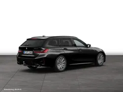 Black sapphire metallic Gebraucht 2025 BMW M340 Comfort Edition Limousine | 66.204 € (Fairer Preis)