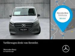 Silber Gebraucht 2024 Mercedes Vito Van / Kleinbus | 59.989 €