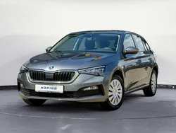 Grau Gebraucht 2022 Skoda Scala Kleinwagen | 18.000 € (Fairer Preis)