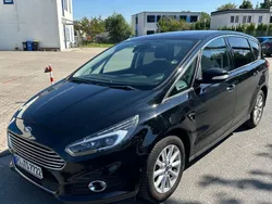 Schwarz Gebraucht 2016 Ford S-MAX Titanium Van / Kleinbus | 11.300 € (Fairer Preis)