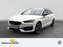 Weiß Gebraucht 2023 Cupra Leon Kombi | 32.250 € (Fairer Preis)