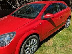 Rot Gebraucht 2007 Opel Astra Kombi | 1.750 € (Guter Preis)