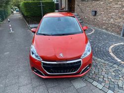 Orange Gebraucht 2018 Peugeot 208 Signature Sky Kleinwagen | 4.800 € (Guter Preis)