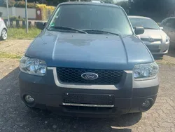 Blau Gebraucht 2005 Ford Maverick Basis SUV | 1.799 € (Fairer Preis)