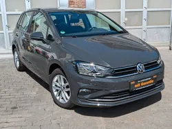 Grau Gebraucht 2019 VW Golf Sportsvan Van / Kleinbus | 13.590 € (Guter Preis)