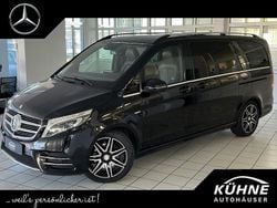 Schwarz Gebraucht 2018 Mercedes V250 Exclusive Van / Kleinbus | 52.990 € (Teuer)