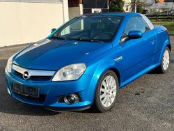 Blau Gebraucht 2004 Opel Tigra Cabrio | 1.490 € (Guter Preis)