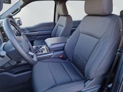 Schwarz metallic Gebraucht 2024 Ford F-150 XLT Abholung | 66.990 €