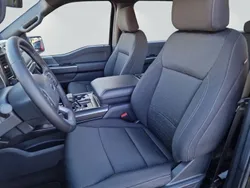 Schwarz metallic Neu 2024 Ford F-150 XLT Abholung | 69.990 €