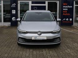 Reflexsilber Gebraucht 2022 VW Golf VIII Life Limousine | 18.750 € (Guter Preis)