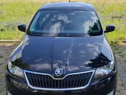 Schwarz Gebraucht 2016 Skoda Rapid Style Limousine | 9.999 € (Fairer Preis)