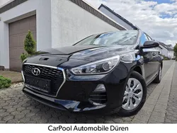 Schwarz Gebraucht 2018 Hyundai i30 Select Kombi | 10.490 € (Fairer Preis)