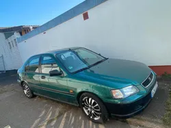 Grün Gebraucht 1995 Honda Civic Limousine | 1.500 €