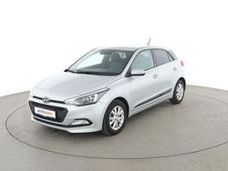 Silber Gebraucht 2016 Hyundai i20 Passion Limousine | 11.890 € (Etwas zu teuer)