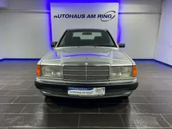 Silber metallic Gebraucht 1993 Mercedes 190 Limousine | 8.999 €