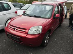 Rot Gebraucht 2005 Citroën Berlingo Van / Kleinbus | 2.300 €