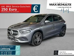 Metalliclack mountaingrau Gebraucht 2022 Mercedes GLA200 Progressive SUV | 33.800 € (Fairer Preis)
