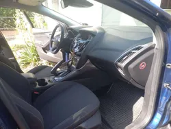 Blau Gebraucht 2011 Ford Focus Titanium Kombi | 5.100 € (Guter Preis)