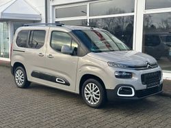 Beige Gebraucht 2020 Citroën Berlingo Feel Van / Kleinbus | 19.990 € (Etwas zu teuer)