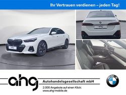 Weiß Neu 2025 BMW 520 M Sport Limousine | 64.410 € (Fairer Preis)