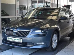 Grau Gebraucht 2017 Skoda Superb Style Kombi | 18.980 € (Teuer)