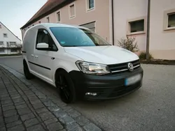 Weiß Gebraucht 2016 VW Caddy Van / Kleinbus | 8.990 € (Fairer Preis)
