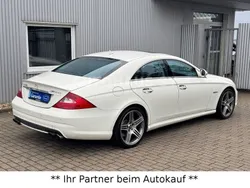Weiß Gebraucht 2008 Mercedes CLS63 AMG AMG Limousine | 19.980 € (Superpreis)