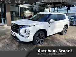 Weiß Neu 2025 Mitsubishi Outlander P-HEV Edition SUV | 49.990 €