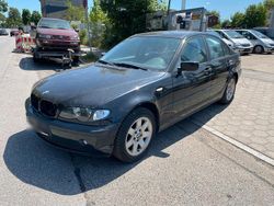 Schwarz Gebraucht 2003 BMW 316 Limousine | 1.390 € (Guter Preis)