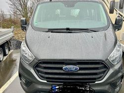 Grau Gebraucht 2019 Ford Transit Custom Van / Kleinbus | 22.795 € (Etwas zu teuer)