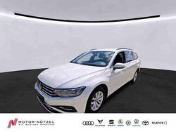 Oryxweiß perlmutteffekt Gebraucht 2022 VW Passat Business Kombi | 20.930 € (Guter Preis)