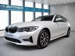 Weiß Gebraucht 2022 BMW 318 Advantage Kombi | 22.880 € (Fairer Preis)