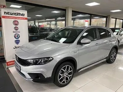 Grau Gebraucht 2023 Fiat Tipo Cross Limousine | 23.890 € (Etwas zu teuer)