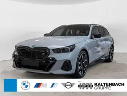 Brooklyn grey Gebraucht 2024 BMW i5 Performance Limousine | 88.390 €