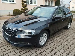 Schwarzmagic perleffekt Gebraucht 2018 Skoda Superb Ambition Kombi | 18.700 € (Fairer Preis)