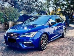 Blau Gebraucht 2018 Cupra Leon Kombi | 24.500 € (Fairer Preis)